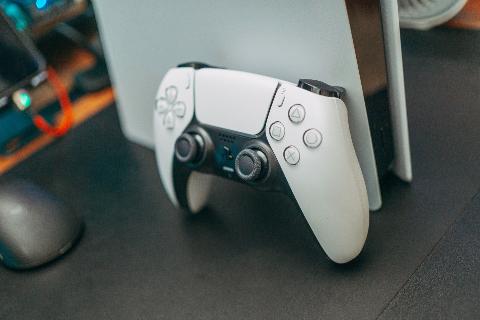 PlayStation 5, Gdańsk, Ujeścisko - Łostowice, zdjęcie 3 z 6